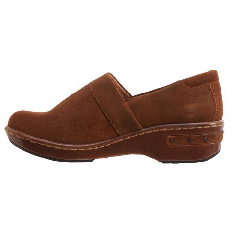 Born Bailie Closed Back Clogs For Women Save 40