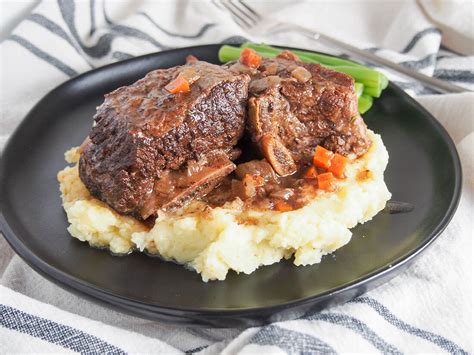 Slow Cooker Short Ribs Caroline S Cooking