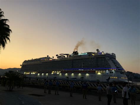 Llegan más de 5 mil personas a Acapulco a bordo del Norwegian Bliss anews