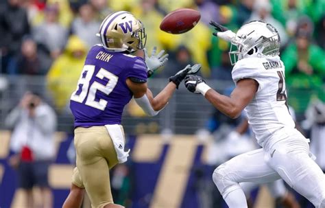 Huskies lose tough one to the Ducks – Realdawg.com