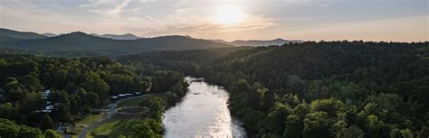 Romantic Asheville NC Accommodations | Asheville River Cabins