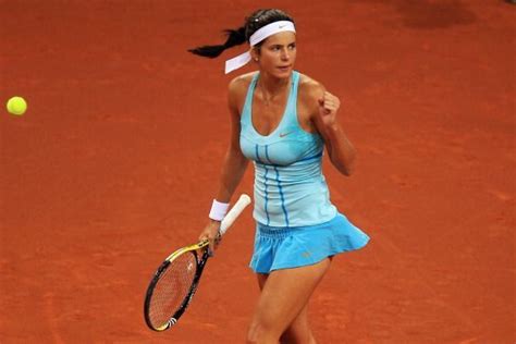 Julia Goerges Biography, Achievements, Career Info, Records, Stats ...