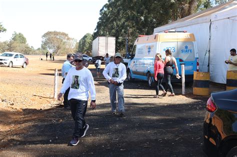 Barracas De Apoio Aos Romeiros J Funcionam Ao Longo Da Br A