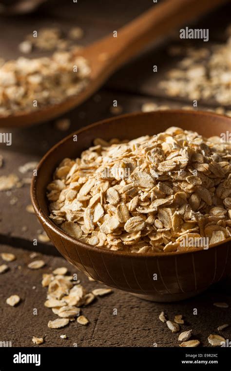 Whole Grain Oats Hi Res Stock Photography And Images Alamy