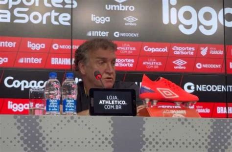 Cuca Assume Culpa Por Insucesso Do Athletico PR E Cogita Deixar O Clube