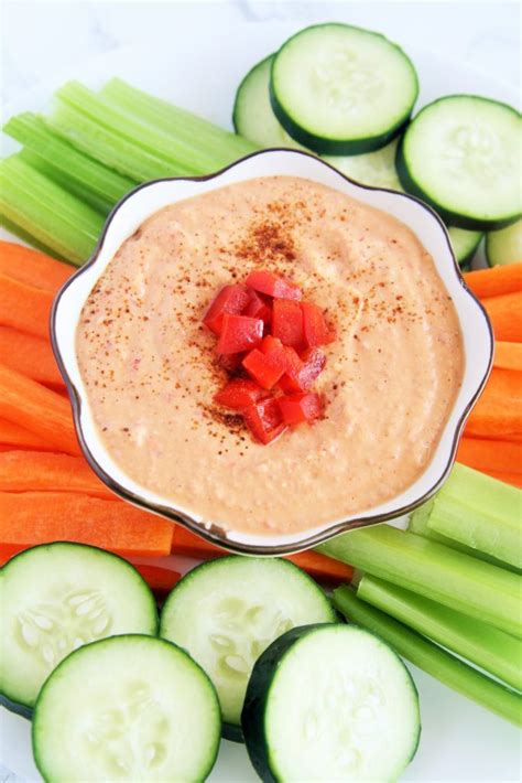 Roasted Red Pepper Hummus The Tasty Bite