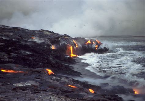 Travel & Tourism with ANS: Lava Boating in Hawaii!