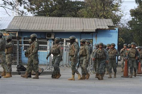 Masacre En Una Cárcel De Ecuador Aumentó A 31 El Número De Muertos Y