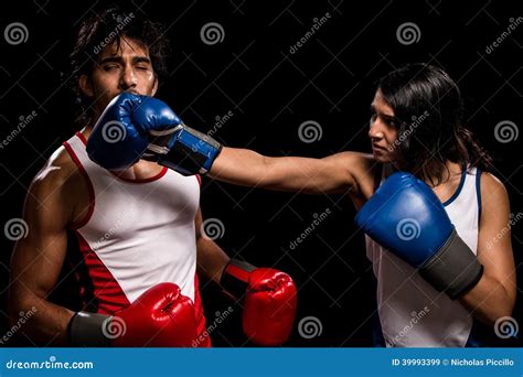 Male And Female Boxers Stock Image Image Of Punch Male 39993399