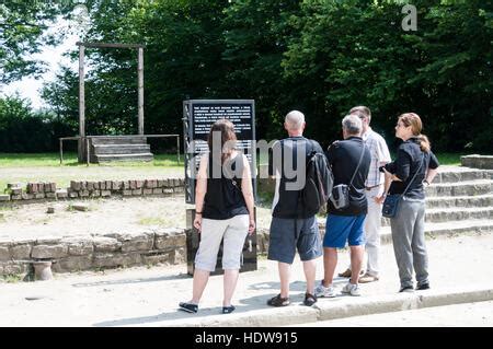 The execution of Auschwitz Commandant Rudolf Höss in 1947. He was ...