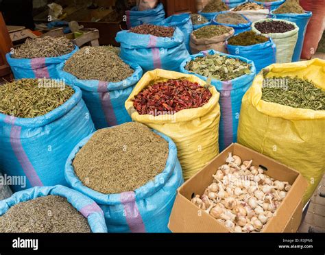 Morocco Marrakesh Spice Shop Hi Res Stock Photography And Images Alamy