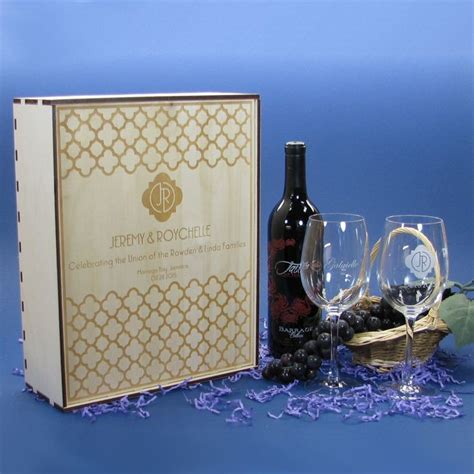 Wood Wine Box Set With 2 Custom Etched Wine Glasses Personalized By You Etsy Wood Wine Box