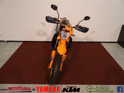 Details zum Custom Bike KTM 690 SMC R des Händlers MotoYama GmbH