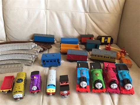 THOMAS TANK ENGINE Trains D199, Diesel 10,Stafford, Trackmaster, Die ...