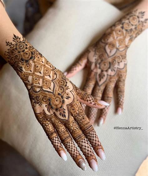 160 Simple Mehndi Designs Perfect For Minimalist Brides Shaadiwish