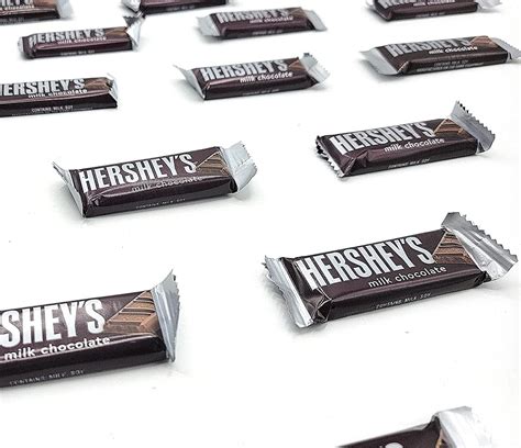 HERSHEY'S Milk Chocolate Snack Size Bars, 5 Pound Bulk Package, Classic ...