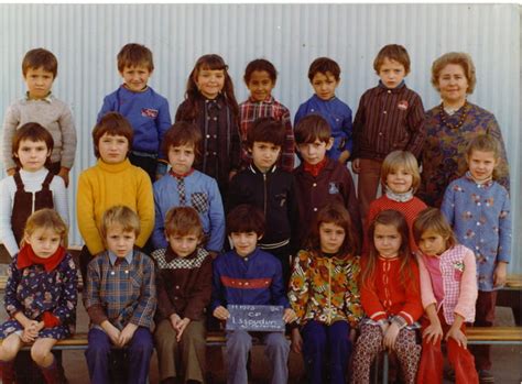 Photo De Classe Cp De 1973 Ecole Primaire St Paterne Copains Davant