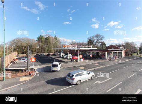 Petrol Station Shop Hi Res Stock Photography And Images Alamy