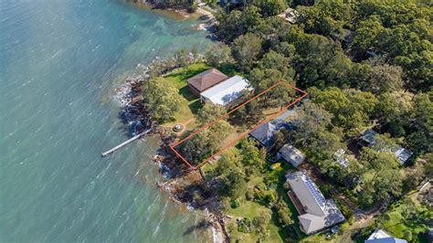 20 The Esplanade North Arm Cove Nsw 2324 Domain