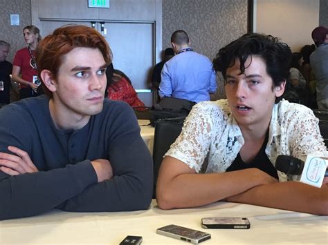 Comic Con Roundtable Kj Apa And Cole Sprouse On Riverdale Season 2 We Live Entertainment