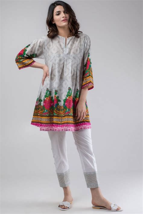 Khaadi Stylish Summer Kurtas And Dresses 2024 Pret Spring Pakistani