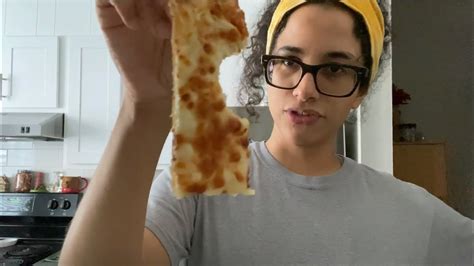 Trying The Papa Johns Tuscan 6 Cheese Breadsticks YouTube