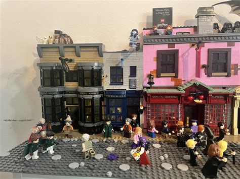 My Diagon alley display ! : r/lego