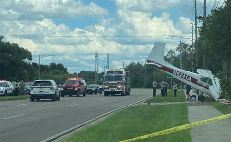 Avioneta Se Estrella En Aterrizaje De Emergencia En Florida