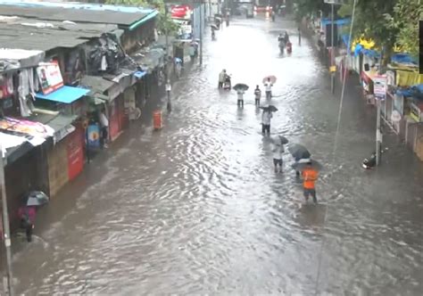 Mumbai Rains Heavy Waterlogging In City After Rains Red Alert For