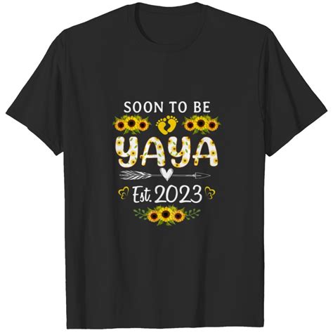 Womens Soon To Be Yaya Est 2023 Pregnancy Announce T Shirt Sold By