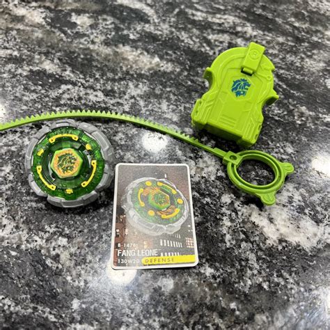 Beyblade Metal Fury Fang Leone