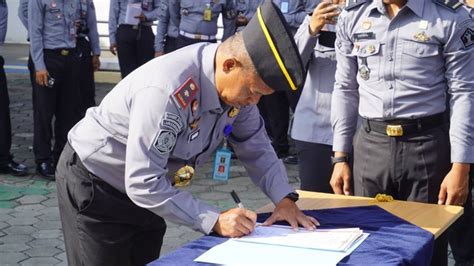 Kobarkan Semangat Bela Negara Lapas Batu Peringati Hari Bela Negara