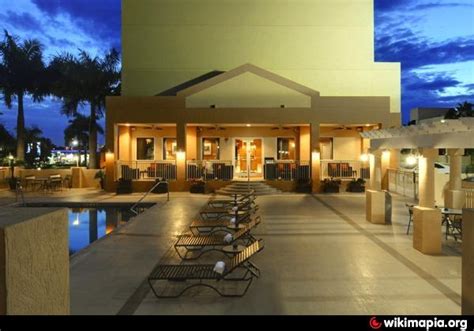 Hampton Inn & Suites Miami Airport South Blue Lagoon - Miami, Florida