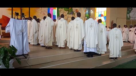 PARÓQUIA BOM PASTOR KICOLO 24092023 ORDENAÇÕES SACERDOTAIS Pe DÁRIO