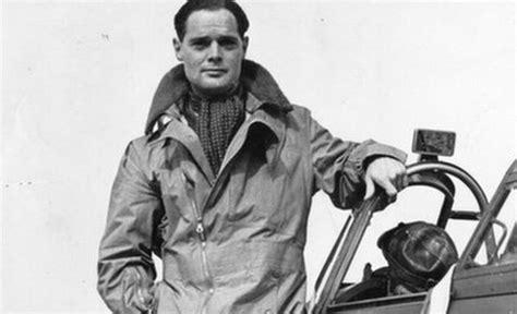 World War II: Group Captain Sir Douglas Bader Biography