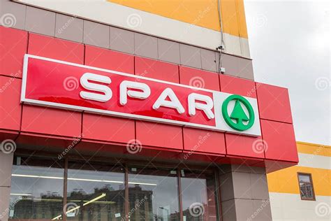 Spar Supermarket Retail Chain Logo Editorial Image Image Of Logo