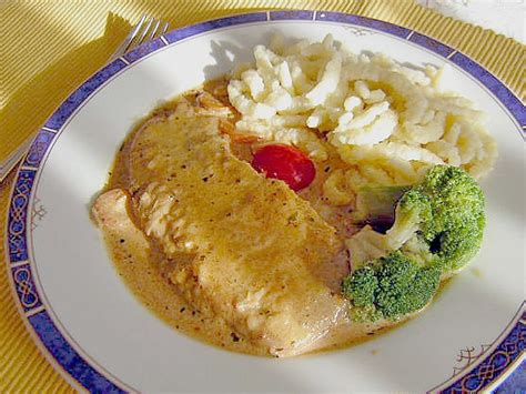 Paprika Rahm Schnitzel mit Kernöl von Villa Chefkoch de