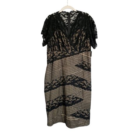 MARINA Dresses Marina Blacknude Tiered Lace Beaded Vneck Date Night