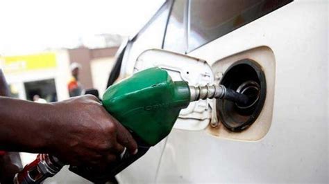 Govt Cuts Petrol Price By Rs Per Litre Business Dunya News