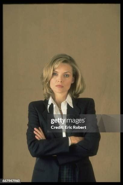 123 Michelle Pfeiffer 1995 Photos & High Res Pictures - Getty Images