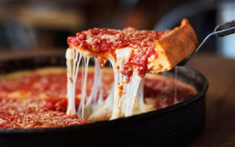 Lou Malnatis Pizzeria Chicago South Loop Choose Chicago