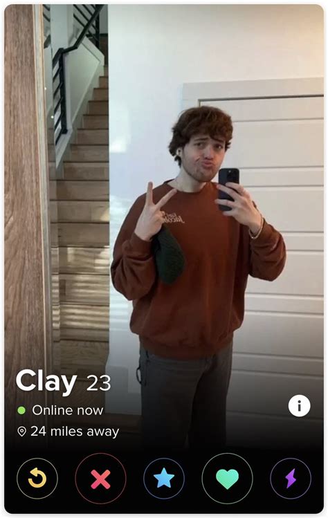 ryker on Twitter: "HELP WHAT 😭"