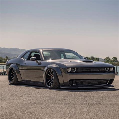 Custom 2017 Dodge Challenger | Images, Mods, Photos, Upgrades — CARiD ...