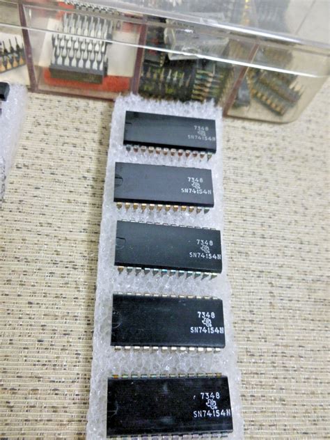 Texas Instruments Sn N Ic Decoder Demux X Dip