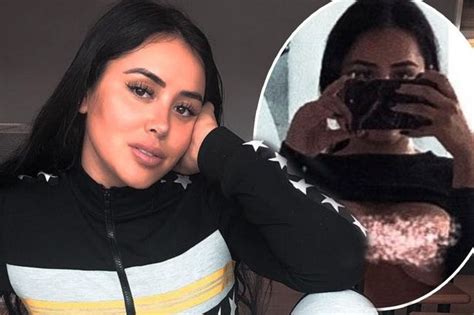 9 Hot Sexy Amira Boualleg Bikini Pics