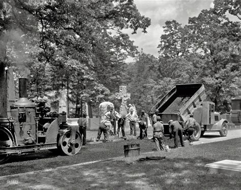 Shorpy Historical Photo Archive :: Angels and Asphalt: 1935 | Shorpy historical photos ...