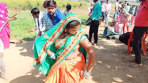 सीधी सिंगरौली शहर की खूबसूरत भाभियों का बेहतरीन लाजवाब कमरतोड़ देसी