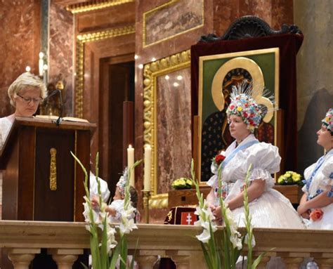 Koronacja kopii obrazu Matki Boskiej Częstochowskiej w bazylice św