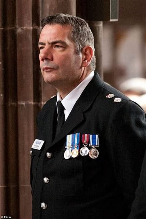 Walter Mitty Police Chief Could Face Criminal Charges Over Falklands