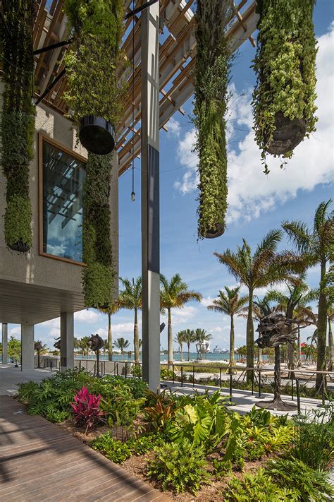 Perez Art Museum Miami (PAMM) - Architizer